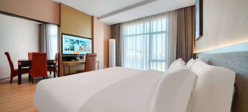 越家酒店(玉山汽车站怀玉山大道店)图片