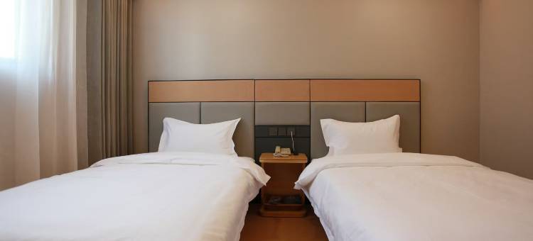 都市118连锁酒店(唐山火车北站店)图片