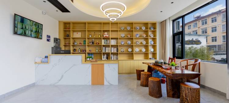 半盏星光·群梦丨天台雪山观景智能美宿(古城南门店)图片