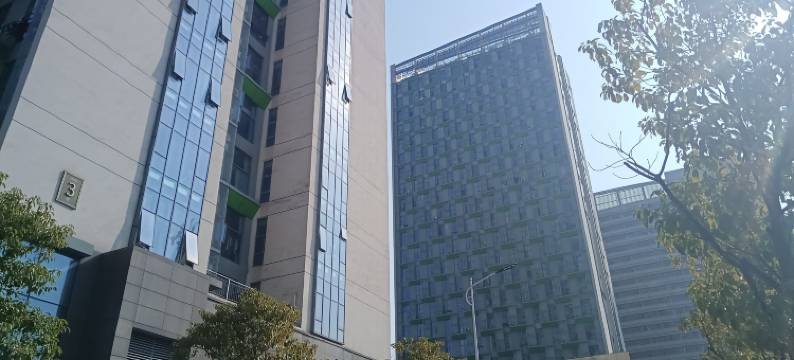 兰亭序·臻选LOFT影院民宿(红谷滩珠江路地铁站店)图片