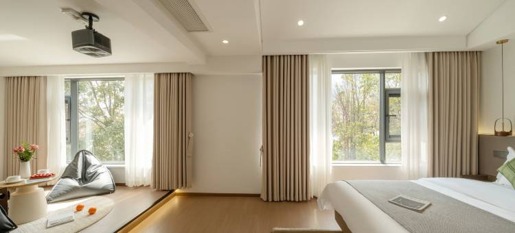 AuraVilla·煊府｜苍海间·私享花园奢简美墅(大理古城店)图片