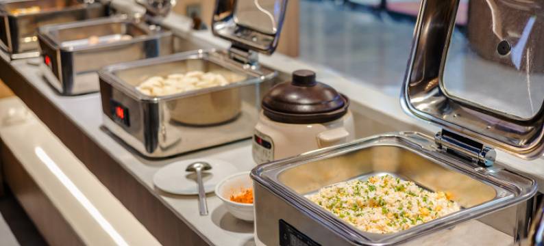 澳尔顿大酒店图片