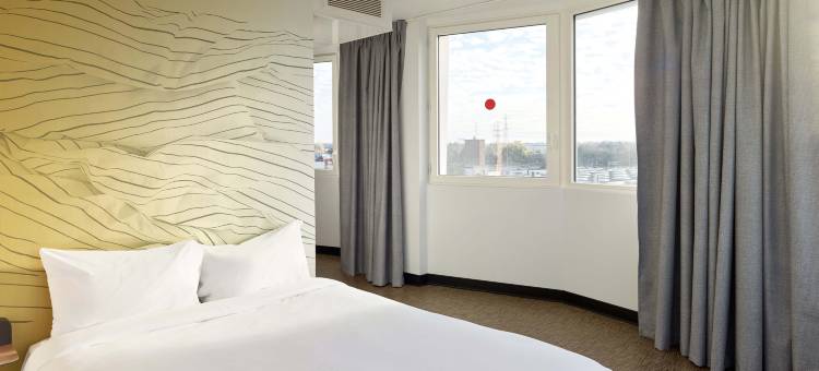 B&B HOTEL贡比涅火车站TGV(B&B Hotel Massy Gare TGV)图片