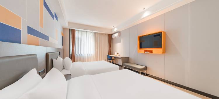 7天优品酒店(伊宁上海城六星街店)图片