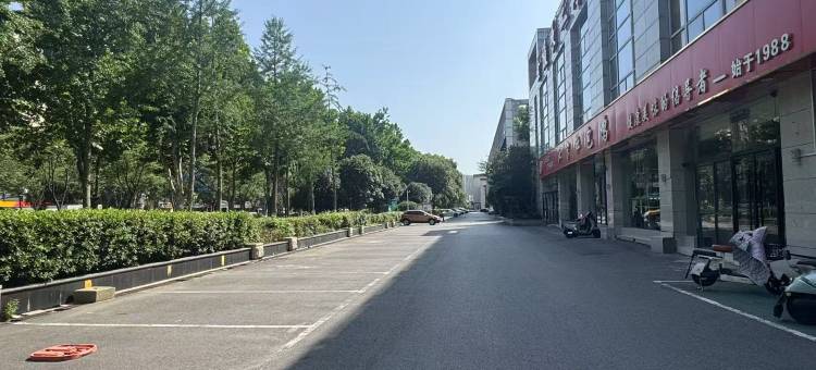 IU酒店(南京东山总部商务园宏运大道店)图片