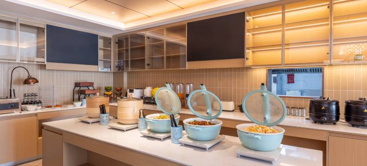 白玉兰酒店(聊城火车站东昌湖店)图片