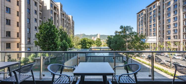 艺龙酒店(北京长安天街桥户营地铁站店)图片