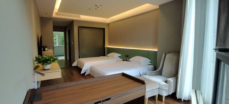 崇义林业科技培训中心(阳明山森林公园店)图片