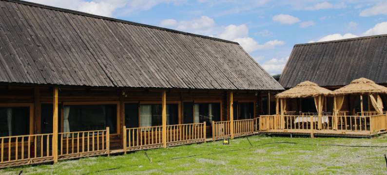 半坡山庄民宿(白哈巴景区店)图片