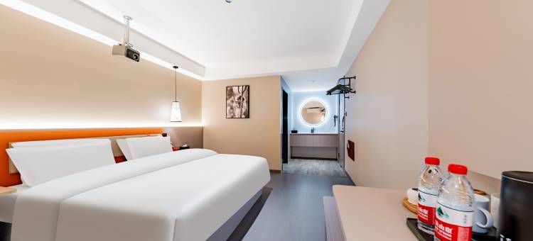 亚悦酒店(鄂尔多斯伊金霍洛旗札萨克镇店)图片