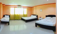 RedDoorz @ Johsons Pension House Butuan City - 2 Sao