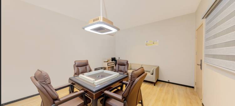 IU酒店(重庆袁家岗地铁站店)图片