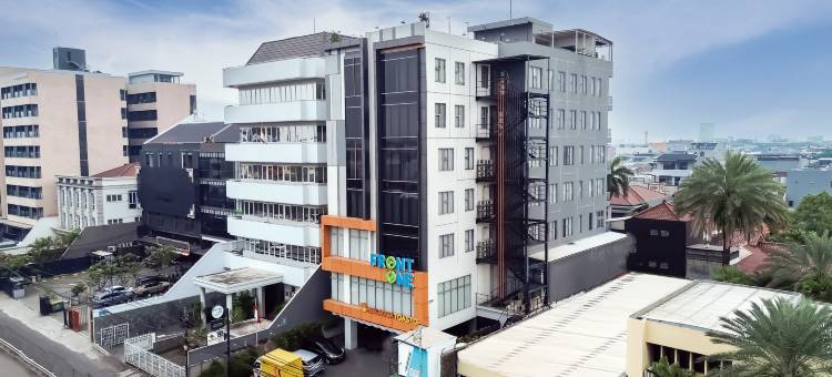 安格里克花园-Front One精品酒店(Front One Boutique Hotel Taman Anggrek)图片