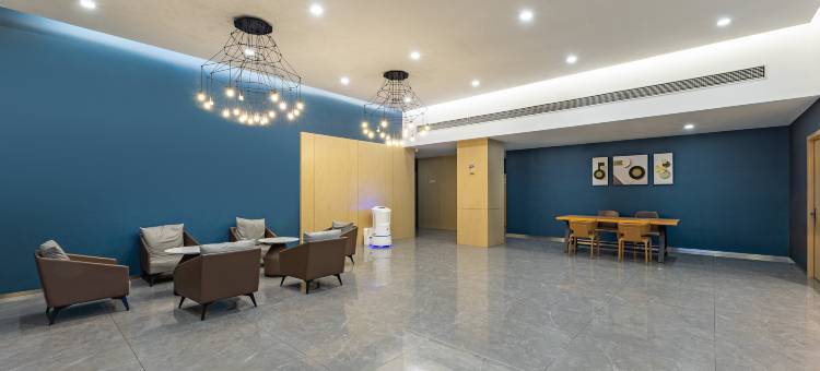 艺龙安云酒店(南通先锋金融街店)图片