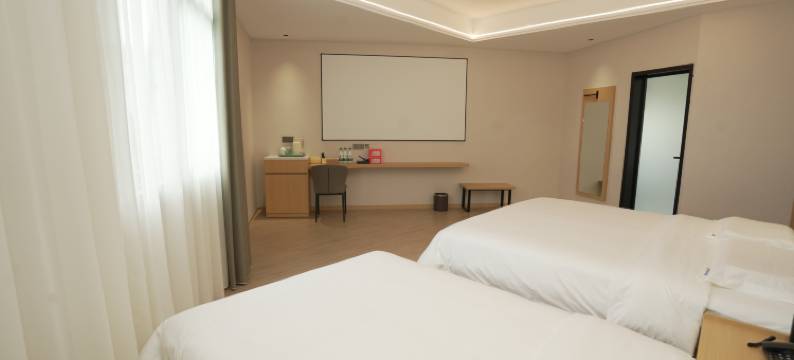 凯景美季酒店(水悦城三峡大学店)图片