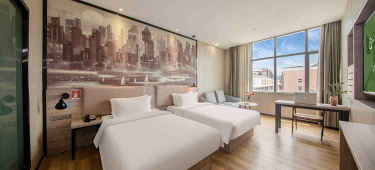 逸米酒店(深圳坪山高铁站龙东地铁站店)图片