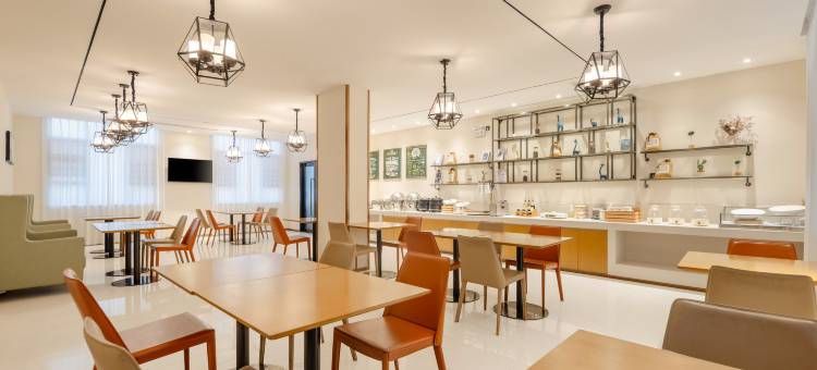 城市便捷酒店(钦州港区中心广场店)图片