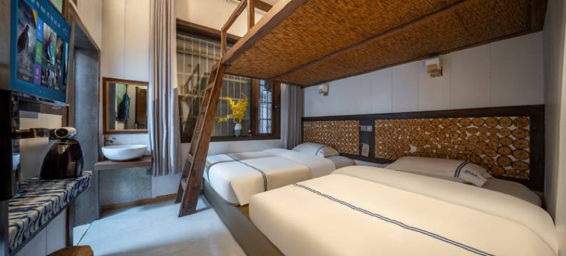 清雅院子·Sunny villa·设计师苗风美宿(凤凰古城店)图片