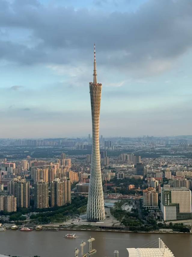 丽呈熹玥·思薇娜Hotel(广州沙园地铁站太古仓店)图片