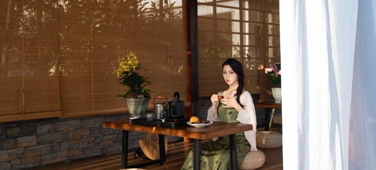 花筑·楠山一宿(庐山风景区东林大佛店)图片