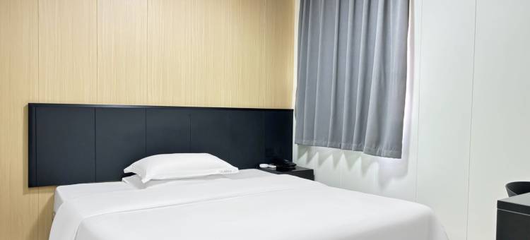 启天酒店(平和县政府店)图片