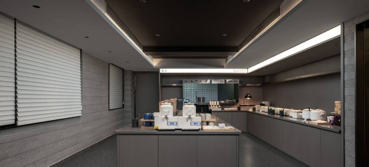 兰州火车站兰州大学轻居酒店图片