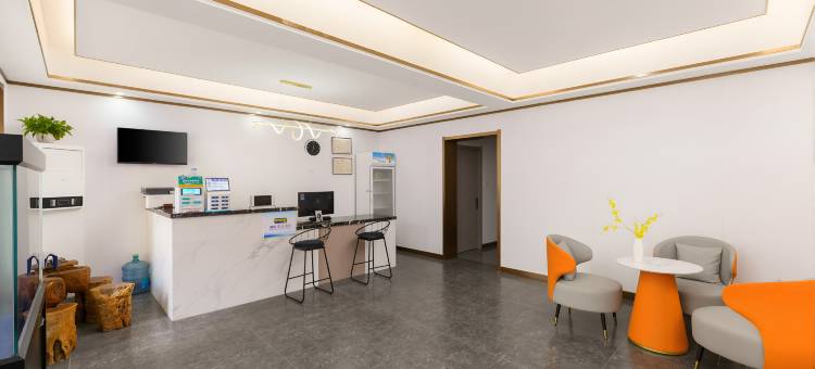 昂拓电竞民宿(邯郸火车站店)图片