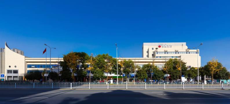 君漫酒店(长沙汽车东站生物机电职业技术学院店)图片