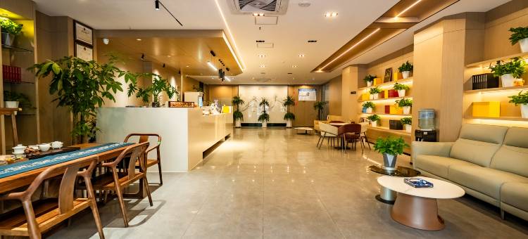 昌吉逸润酒店(亚中商城新汇嘉店)图片