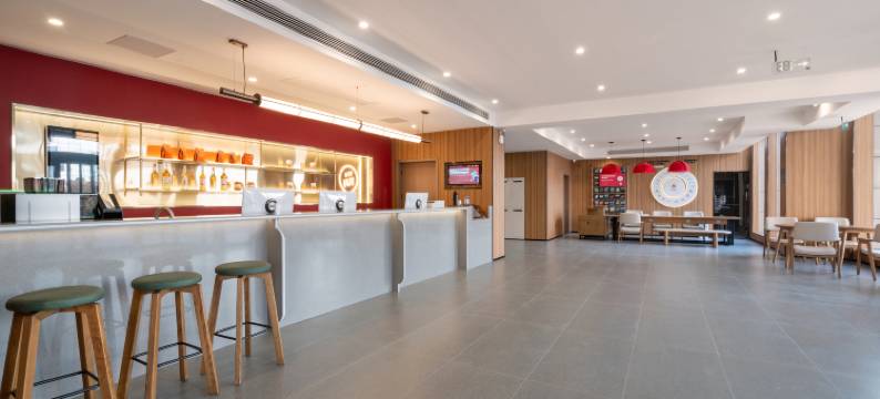 雷神电竞酒店(芜湖南陵客运中心店)图片