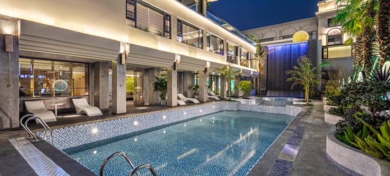 弥勒紫铂智慧酒店(红河水乡佛城商都店)图片