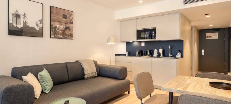 limehome 马德里乌尔塔多德门多萨街(Limehome Madrid Calle de Juan Hurtado de Mendoza)图片