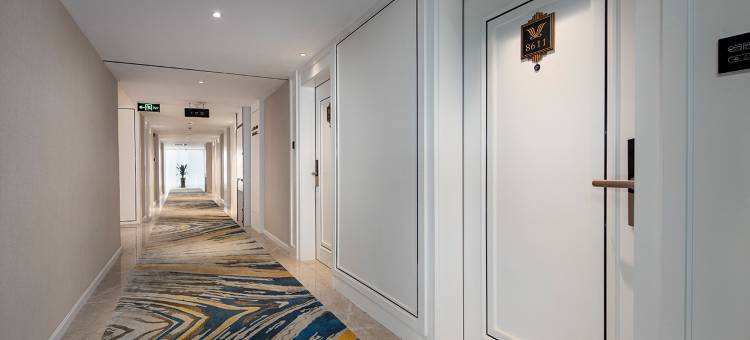 维也纳国际酒店(桂平西山景区北江湾店)图片