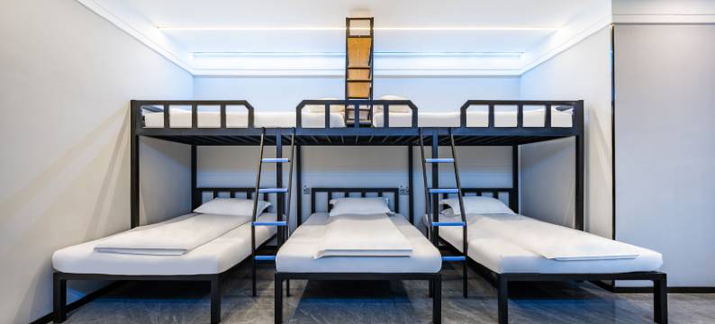 Yu悦电竞酒店(郑州东站店)图片