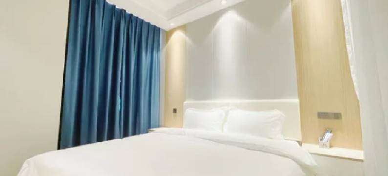 阿克苏托河宾馆(阿克苏老街夜市店)图片