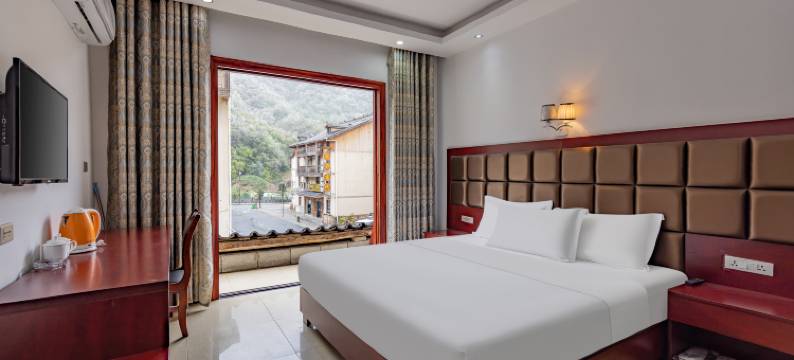 神农架三舍雅居(大九湖坪迁古镇店)图片