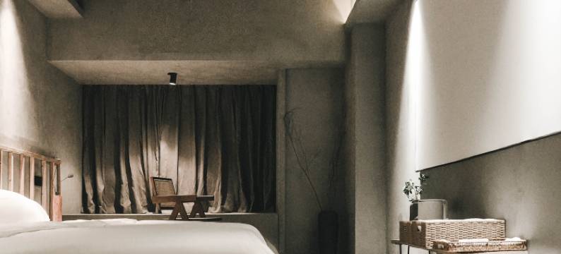 肆鸽·雾都设计师酒店(观音桥九街高屋店)图片