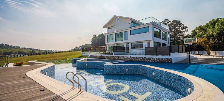 观山映度假村图片