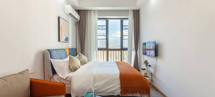 栖牛·NICE投影自助公寓(海伦天麓店)图片