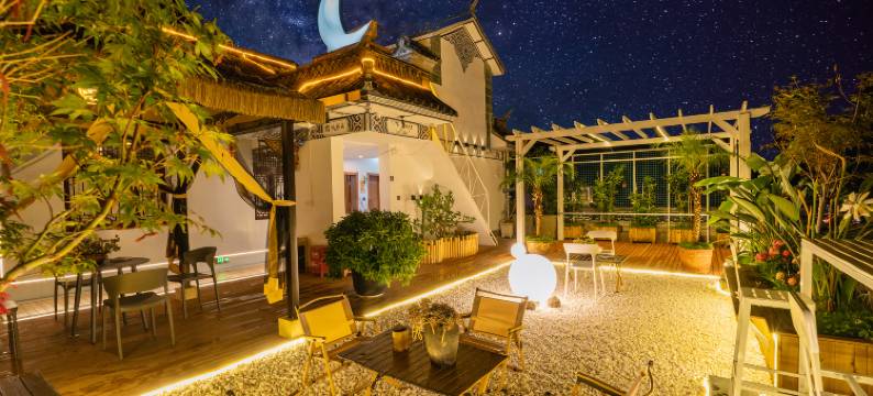 万合露天花园酒店(大理古城店)图片