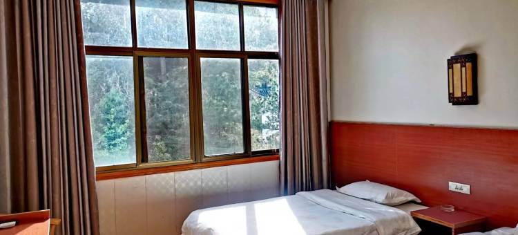 薄刀峰凌云山庄图片