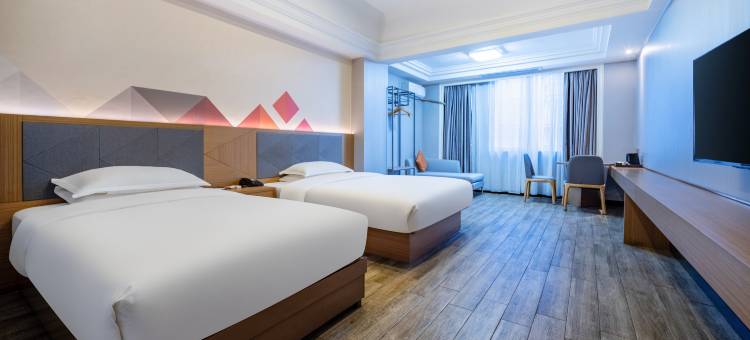 柏曼酒店(湛江鼎盛广场海滨公园店)图片