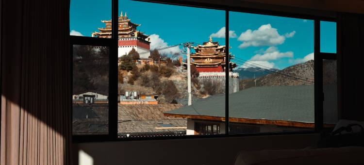 香格里拉·丹缦 | 设计师富氧观景美宿(独克宗古城月光广场店)图片