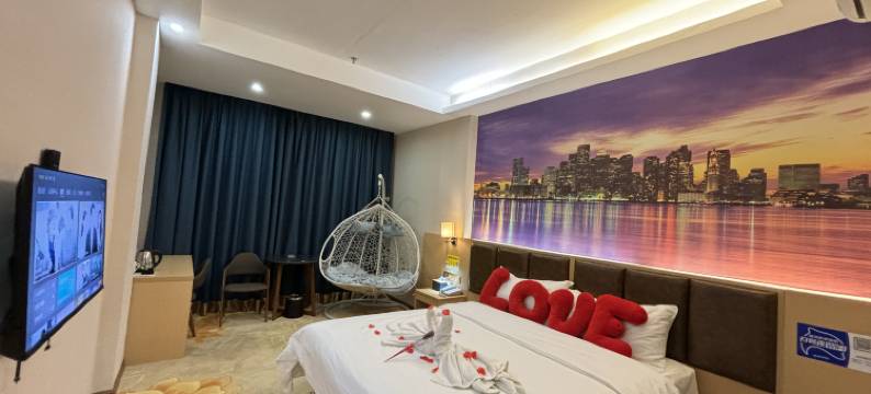 龙惠源酒店(惠州小金口高铁北站店)图片