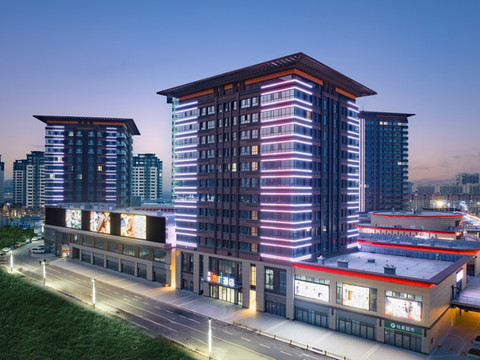 沃德Smart酒店(东阿鲁商城市广场店)