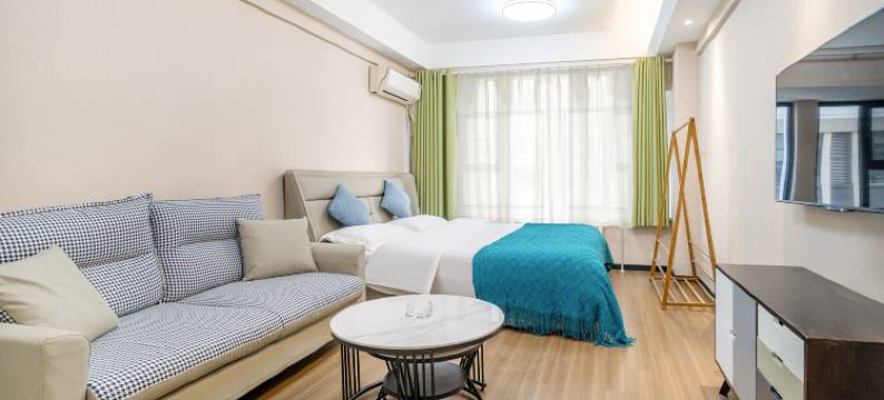 喜莱客酒店(大连威尼斯水城港东五街店)图片