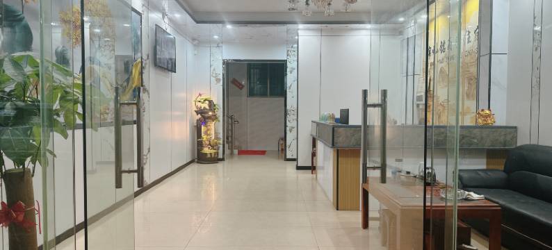 锦灿铭商务住宿(佛山西站店)图片