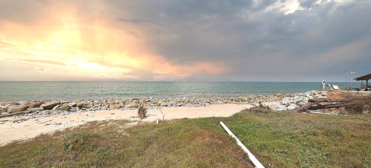 萨穆德拉基塔特拉塔克木屋与招待所(Hotel O Teratak Samuderakita, Chalet & Guesthouse)图片