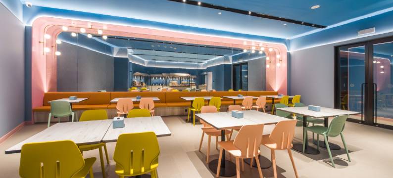 汉庭酒店(青岛西海岸青大附院滨海学院地铁站店)图片