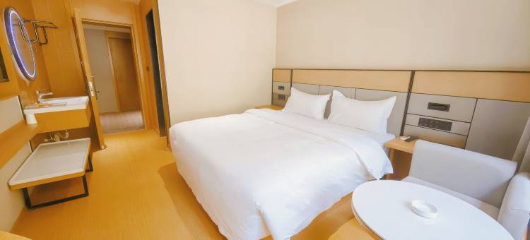 速8优选酒店(喀什古城南门店)图片